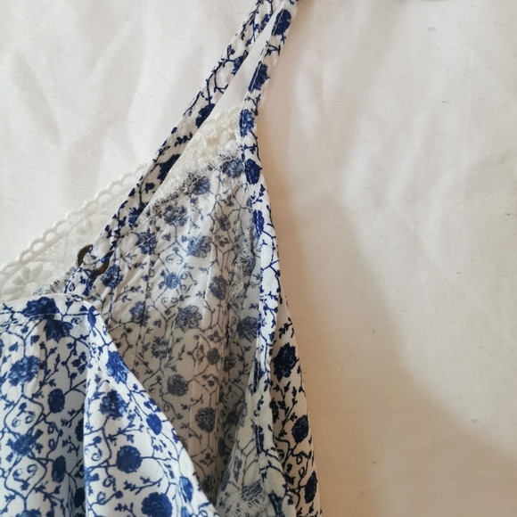 Garage tank, navy/cream, small - Picture 9 of 13